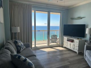Sunrise Beach Condo -Gulf front- free beach chair service - Panama City Beach - 8
