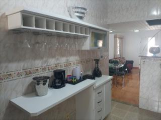 Casa com 2 piscinas e ar condicionado - Cabo Frío - 5