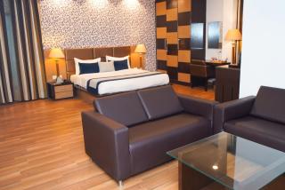 Embassy Inn - Sector 19 Noida - Noida - 5