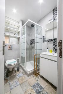 Budget apart downtown with parking - Charleville-Mézières - 2