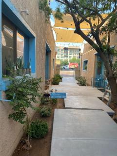 Trendy 1B 1BA Private Suite - Walkable to Old Town - Scottsdale - 1
