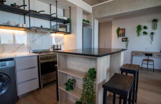 Eighty2 on M Luxury Ocean View Apartment - 2