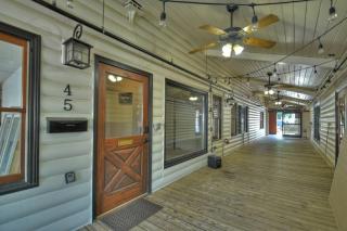The Clocktower On Main St - Downtown Blue Ridge GA - 5