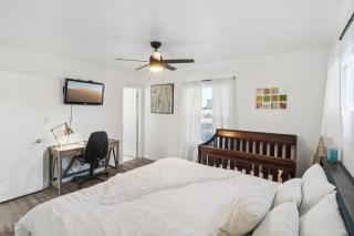 Entire Private 3-Bedroom House with Pool, Garage, Gated Yard, Available Now - El Cajon - 3