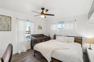 Entire Private 3-Bedroom House with Pool, Garage, Gated Yard, Available Now - El Cajon - 2