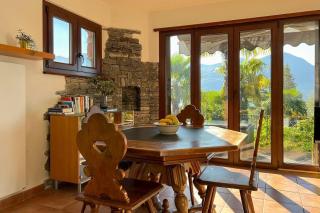 Sonnige Gartenwohnung mit Pool und Panoramasicht - Brissago - 3