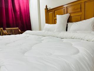 Kashmir continental Hotel and Guest House - Muzaffarabad - 4