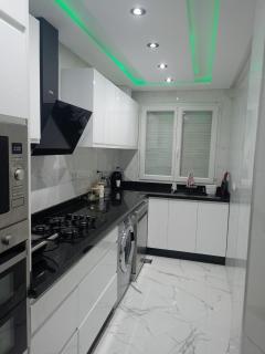 Stadium Station Suites - Tangeri - 8