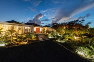 Villa Solis, 7 bedroom Ocean View Midcentury villa - - 1