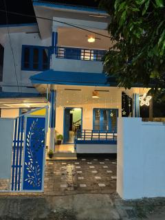 blue homestay varkala 4bhk entire villa - Varkala - 9