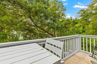 Lagoon Villa 34 - Top Floor Serenity! Near Ocean! - Isle of Palms - 2