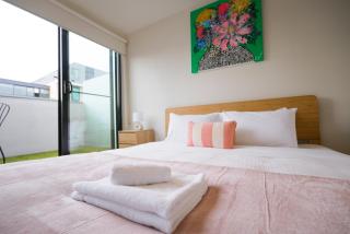 Spacious Richmond Home - Walk to MCG, Venues & CBD - 4