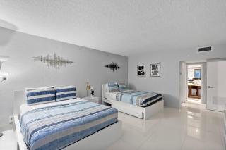 Beach access private 2 bedrooms - Hollywood - 1