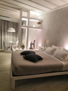 HOME 3 Luxury Suite - 0