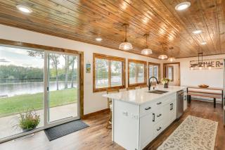 Riverfront Home with Private Dock in Wisconsin Dells - Lyndon Station - 5
