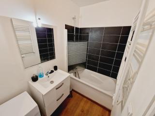 F3 Close to fully equipped center - Maubeuge - 3
