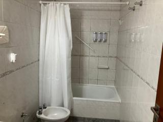 Dpto tranquilo pleno Centro-Sur con Cochera - 1