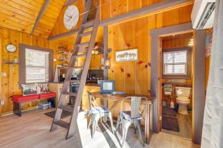 14 Mi to Slopes Long Barn Cabin with Fire Pit! - Long Barn - 6