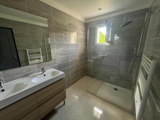 Villa moderne avec piscine - 6