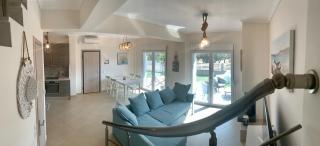 D&G Luxury Villa Nikiti - Nikiti - 1