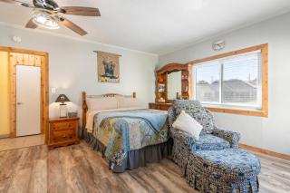 Pegs Place - Denison - 5