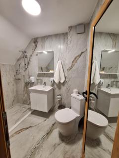 Hotel Color - Varna - 8