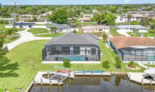 Beautiful, fun home w/3 masters, pool & spa - Cape Coral - 8