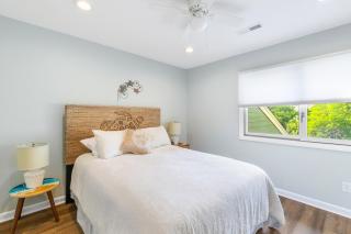 Mariner's Walk 5F - Ocean View Condo! Pool! - Isle of Palms - 4