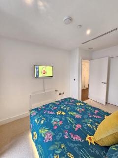 Cozy London apartment Canary Wharf - London - 8