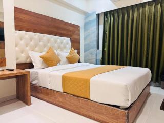 Hotel West Line Andheri - 2