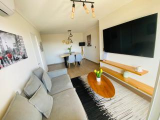 Departamento nuevo excelente ubicación cómodo y amplió de 1 a 4 personas con estacionamiento - 8