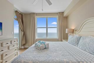 Aqua Resort 1207 by Emerald Coast Retreats - Panama City Beach - 1