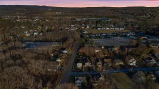 Luxury 3BR 3BA Modern Escape - 6