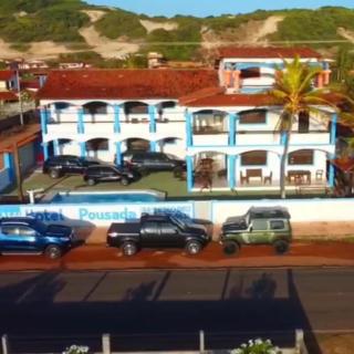 Nalu Beach House - 2