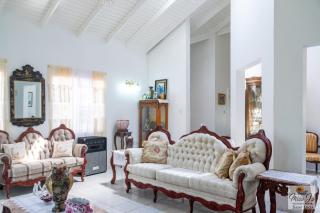 Miss J's Vacation Rental - - 9