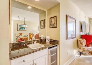 Majestic Beach Towers 2-801 by Emerald Coast Retreats - Panama City Beach - 3