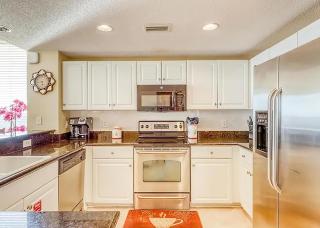 Majestic Beach Towers 2-801 by Emerald Coast Retreats - Panama City Beach - 1
