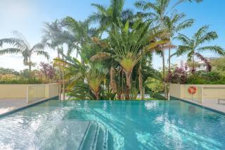Hemingway 3 Bedroom Condo 2 Blocks from the Beach - Deerfield Beach - 7