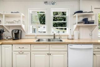 Fireplace, Lake views and 3-min to Sam-o-set beach - Roscommon - 2