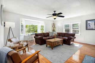 Fireplace, Lake views and 3-min to Sam-o-set beach - Roscommon - 8