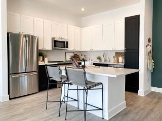 National At Pearl - 1