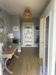 Ocean Breeze - Cork - 1