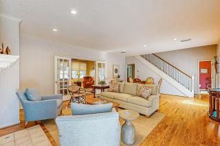 Mews Nest - King City - 6