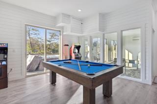 Enjoy the "Calm On The Water" in a Relaxing Luxurious Pool Cabin on the Lake! - Dandridge - 8