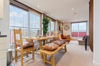 Desi Suite, Free Parking, Balcony - Leicester - 6