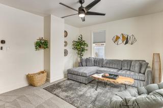 3 Mi to Downtown Youngstown Updated Apartment - 4