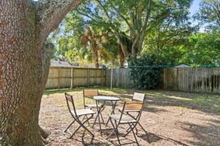 Little Beach House, Single Family Home, Sleeps 8, Free Activities Included! - Fort Walton Beach - 1