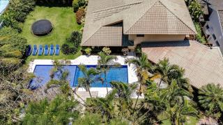 Paraíso com Piscina e Natureza em São Sebastião - São Sebastião - 0
