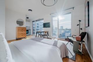 Blueground Žižkov furnished park PRG-42 - 0