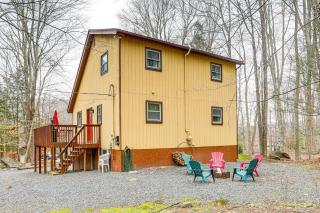 Walk to Roaming Woods Lake Home with Fire Pit! - Hamlin - 9